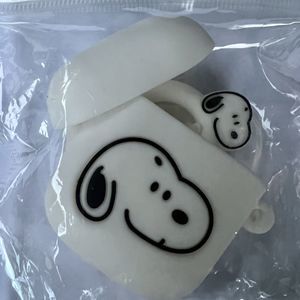 Snoopy Earbuds Case Silicone‎ Cover W/ Finger Loop Ring